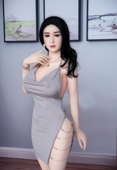 mayra-realistic-sex-doll