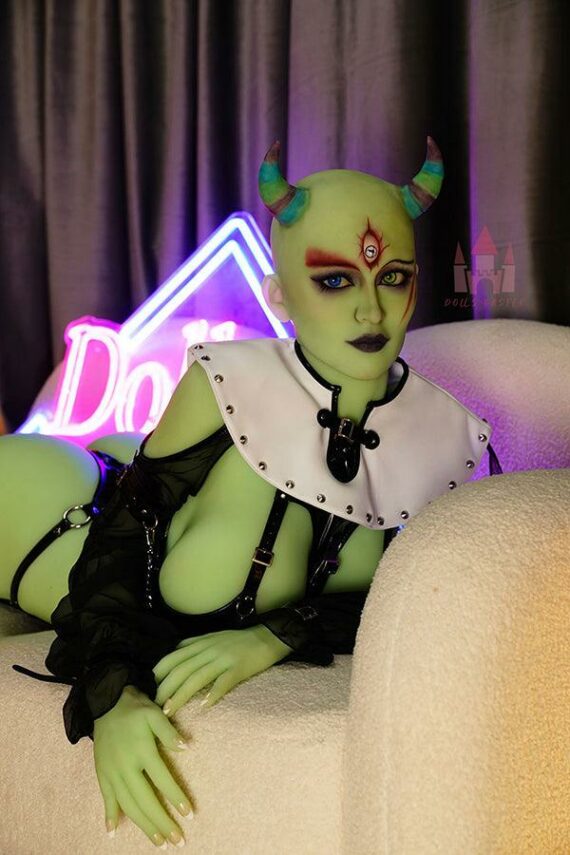 Noor - Hentai Three-eyed Horned Sex Doll - 168cm/5ft6