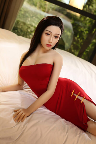 Callie - Asian Girl In Bed - 166cm/5ft5